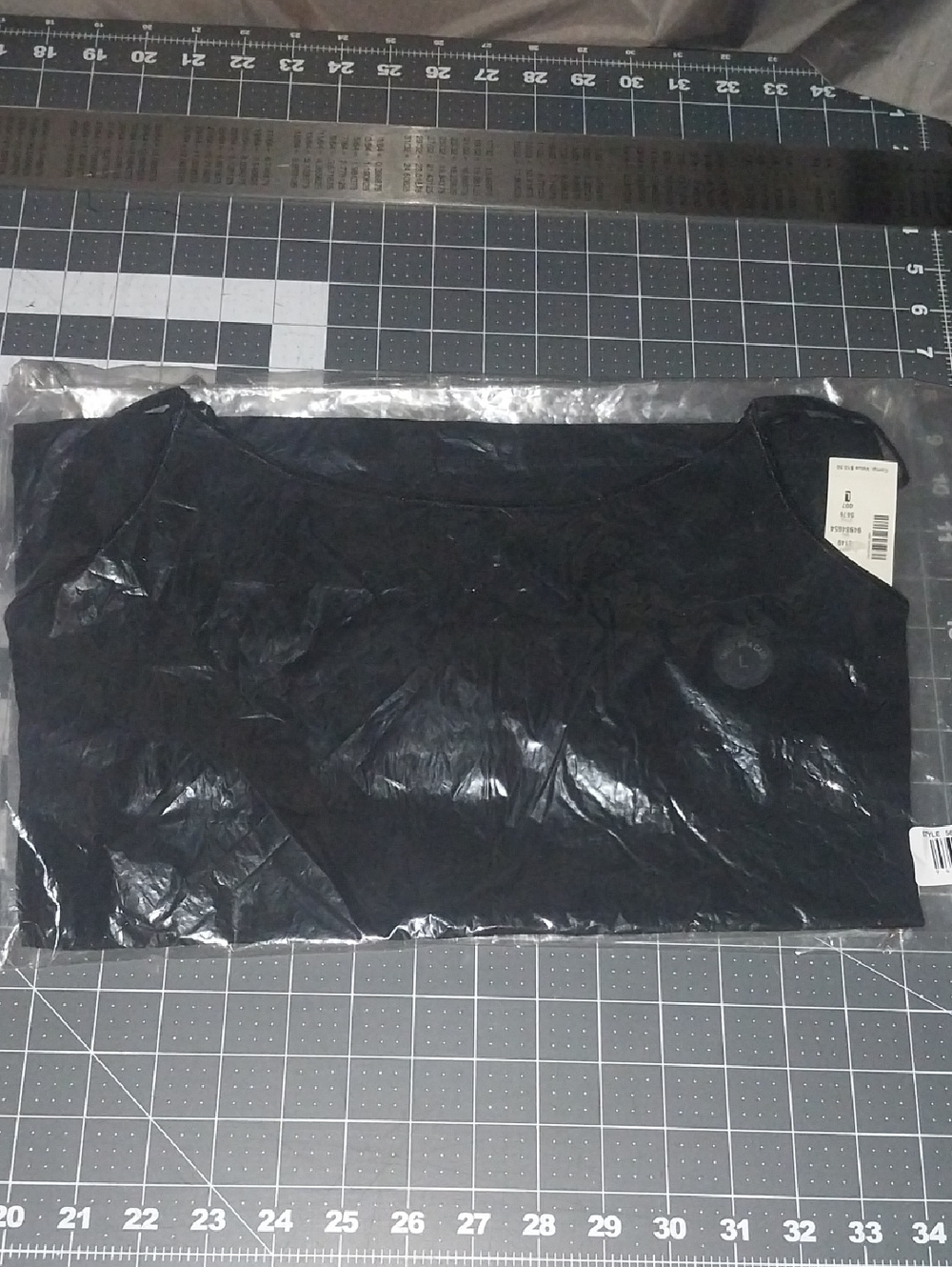 Aeropostale Black Crew Neck T-Shirt